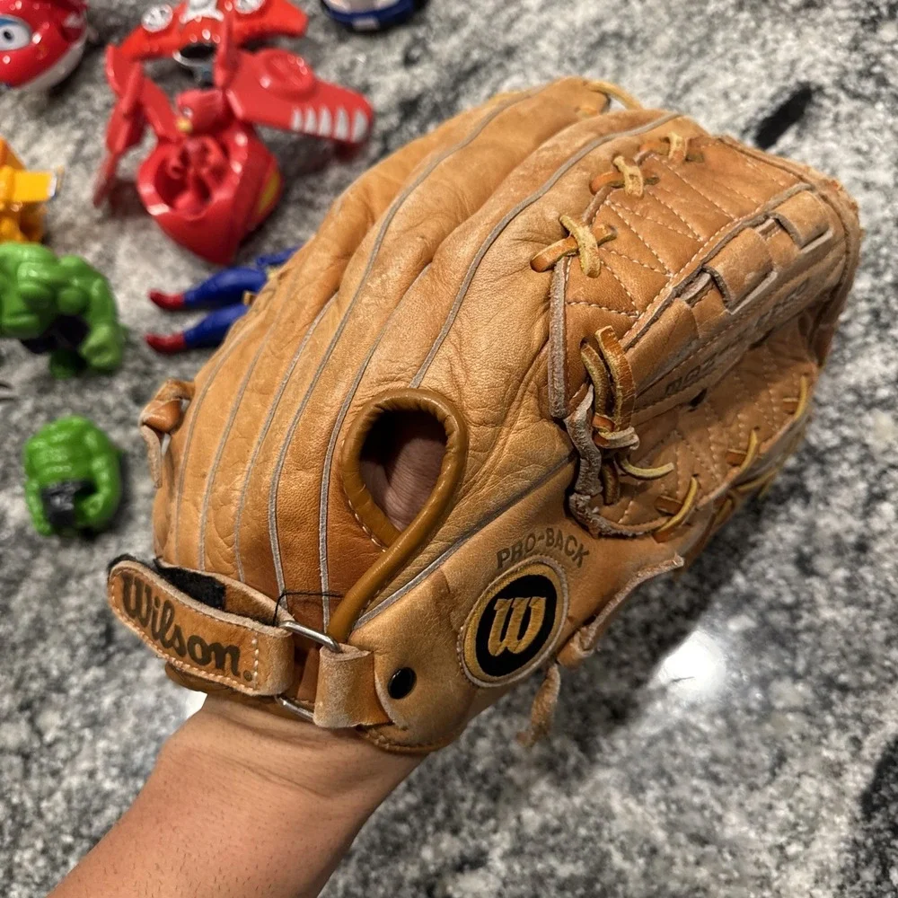 RON GUIDRY Baseball Glove WILSON A2234 Cowhide Dual Hinge Right Hand Throw RHT